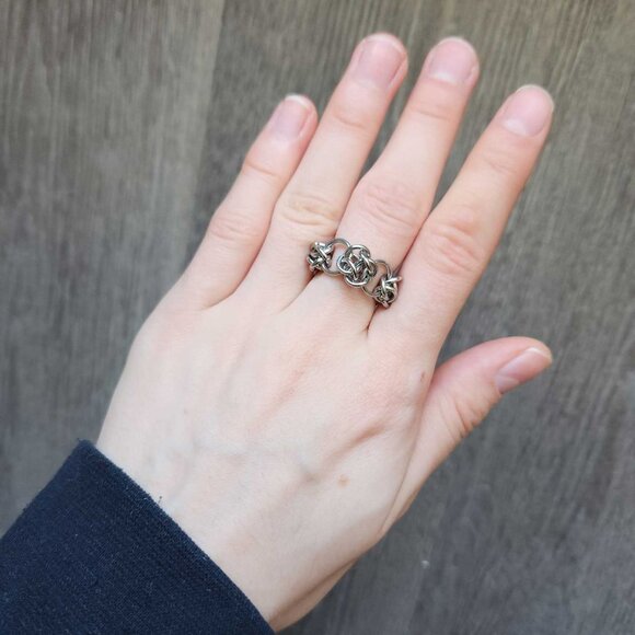 Medieval four winds silver chainmail chain-link ring ✦ size 7 ✦ - Picture 5 of 8